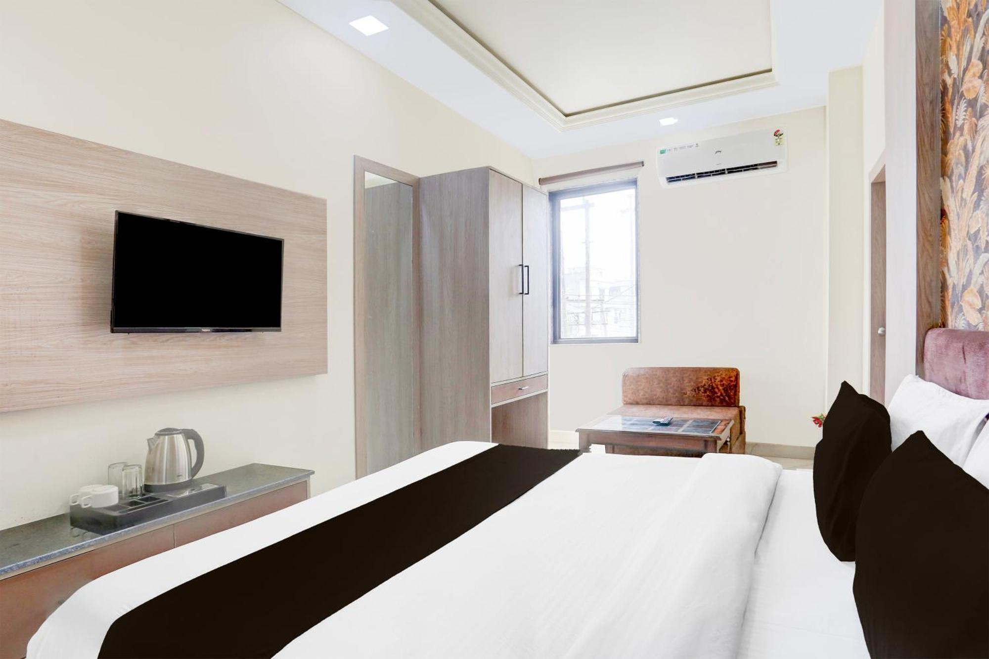 Hotel Collection O The Vidya Grand Rudrapur Exterior foto